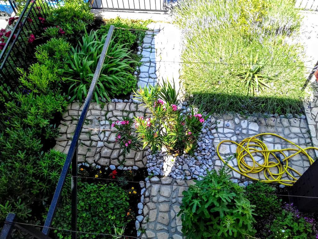 Apartment Little Princess Dora Senj  Exteriör bild