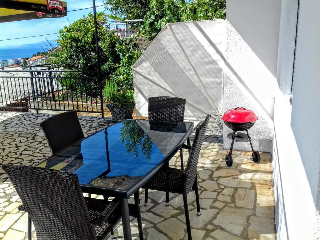 Apartment Little Princess Dora Senj  Exteriör bild